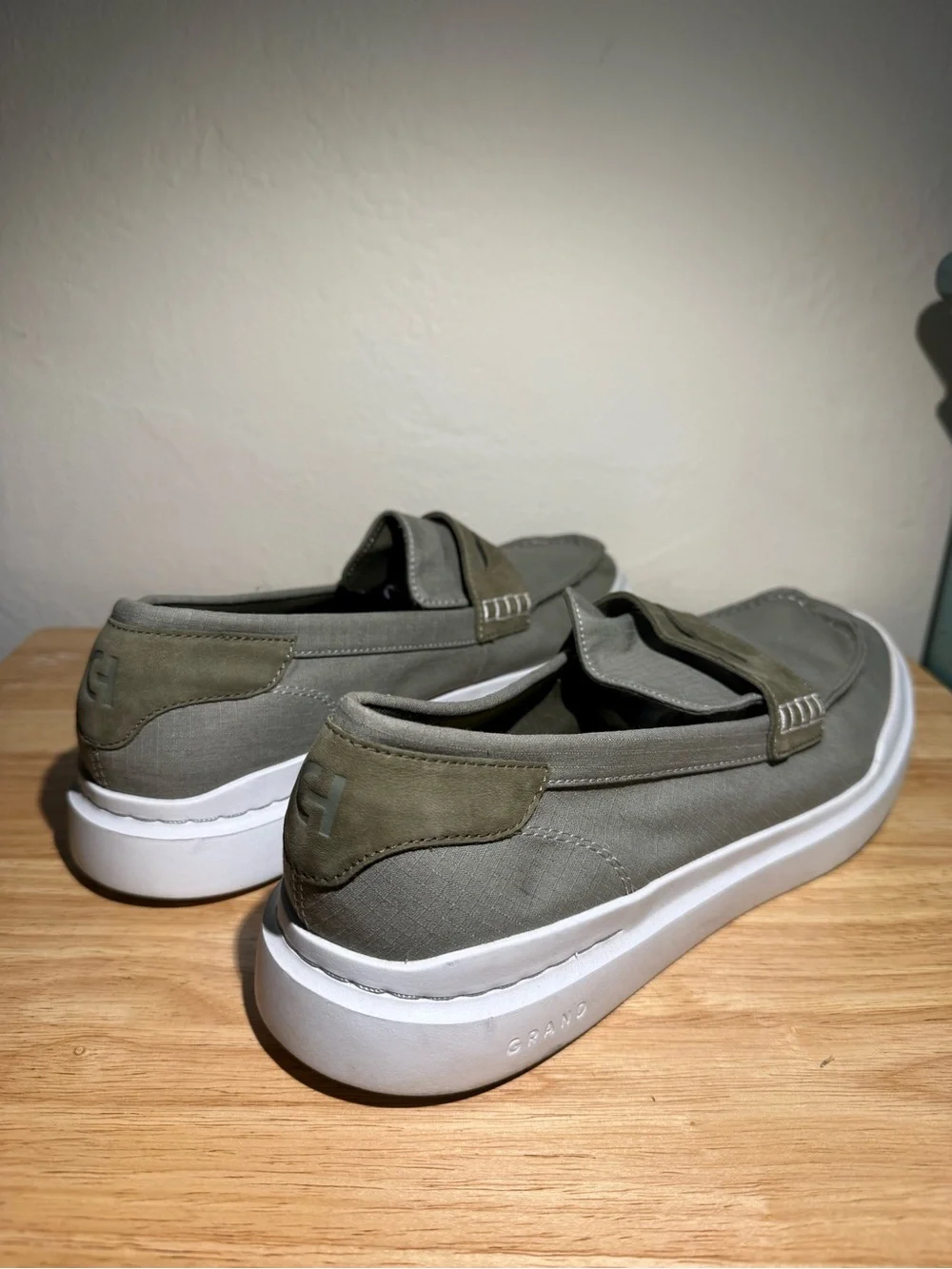 Cole Haan stylish olive